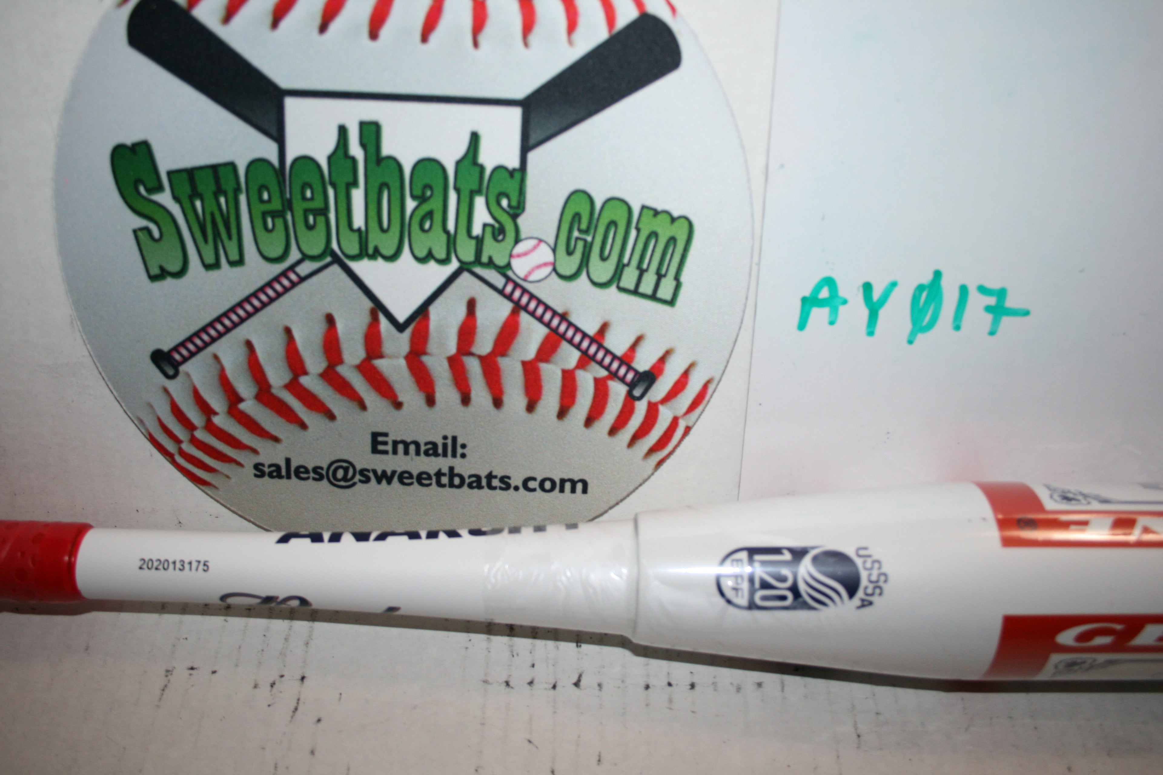 Only 250 made!! Full 1 oz Endload, 2 piece 2020 BUDWEISER ANARCHY Softball Bat 100 mph NIW A20BUD2U1 USSSA 220 Limited Edition