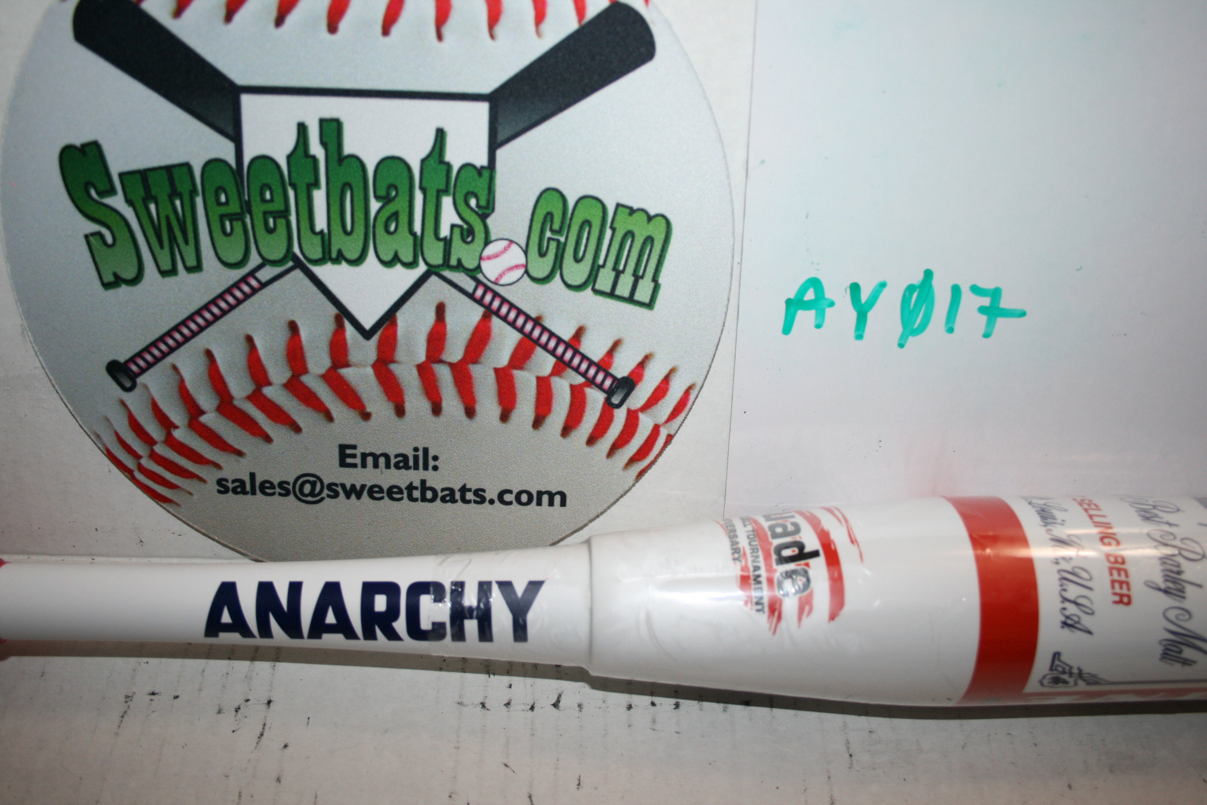 Only 250 made!! Full 1 oz Endload, 2 piece 2020 BUDWEISER ANARCHY Softball Bat 100 mph NIW A20BUD2U1 USSSA 220 Limited Edition