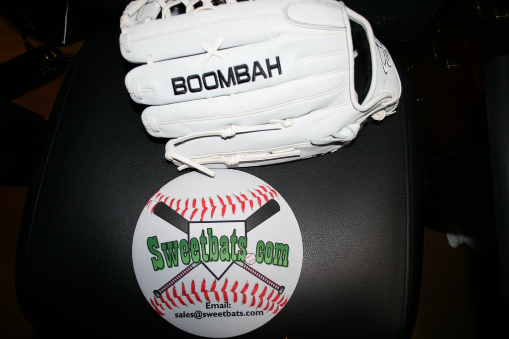 14" Inch BOOMBAH VELOCI Slowpitch Softball Fielding Glove Mitt B17 T Web White