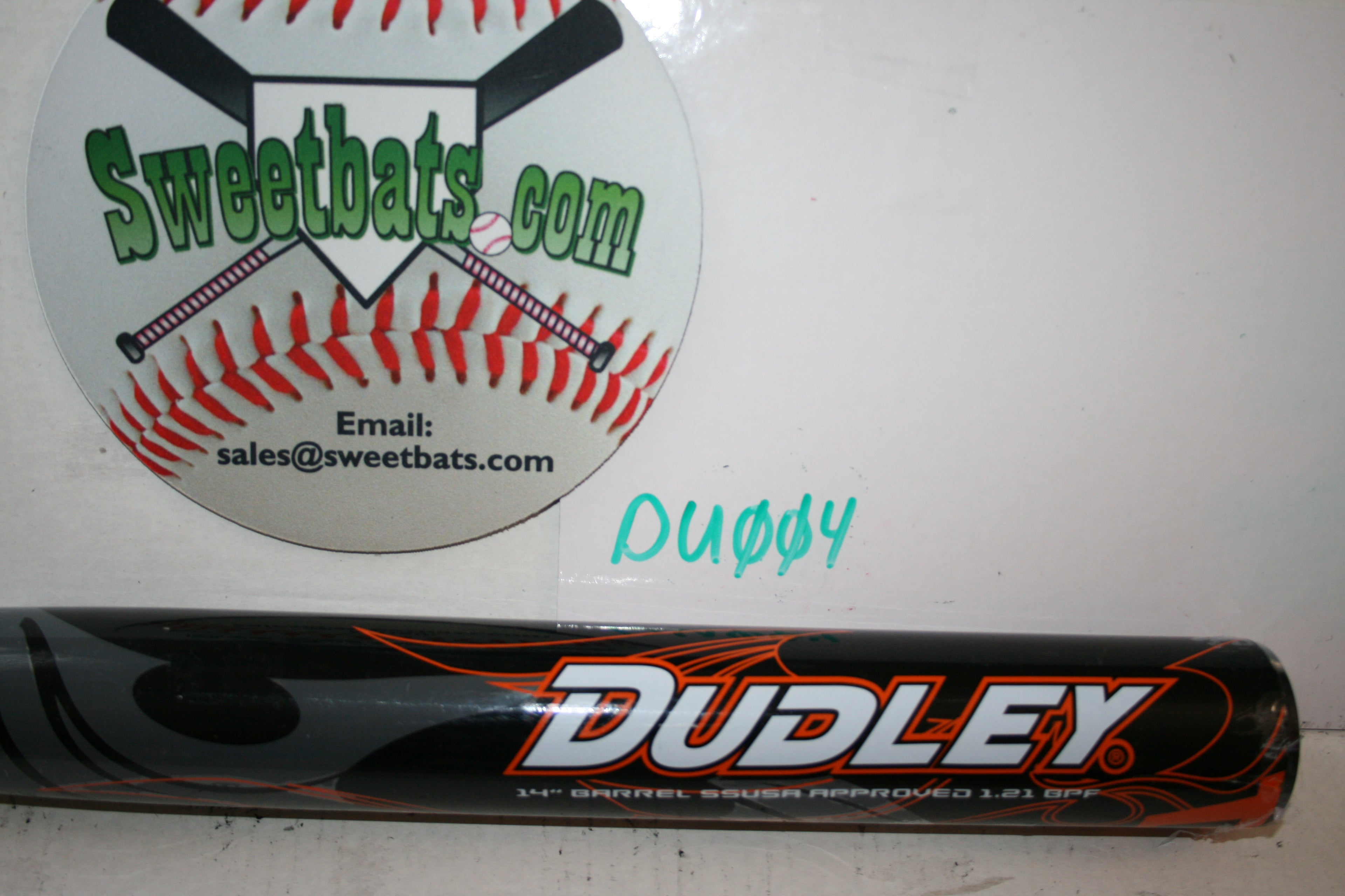 Dudley Lightning HOTW HOT W SSUSA Senior Slowpitch Softball Bat 26 DLSR142 new