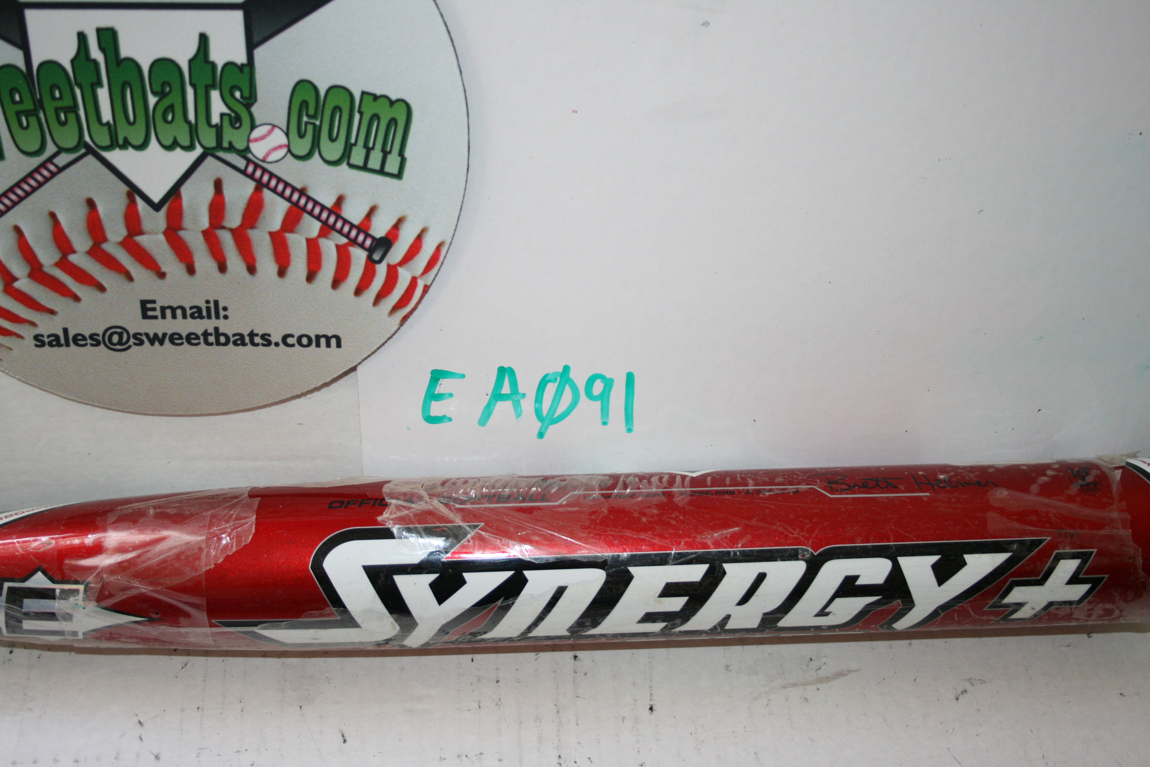 RARE 2009 NIW SCN12BH Easton Synergy Power Plus + Brett Helmer Softball Bat 27