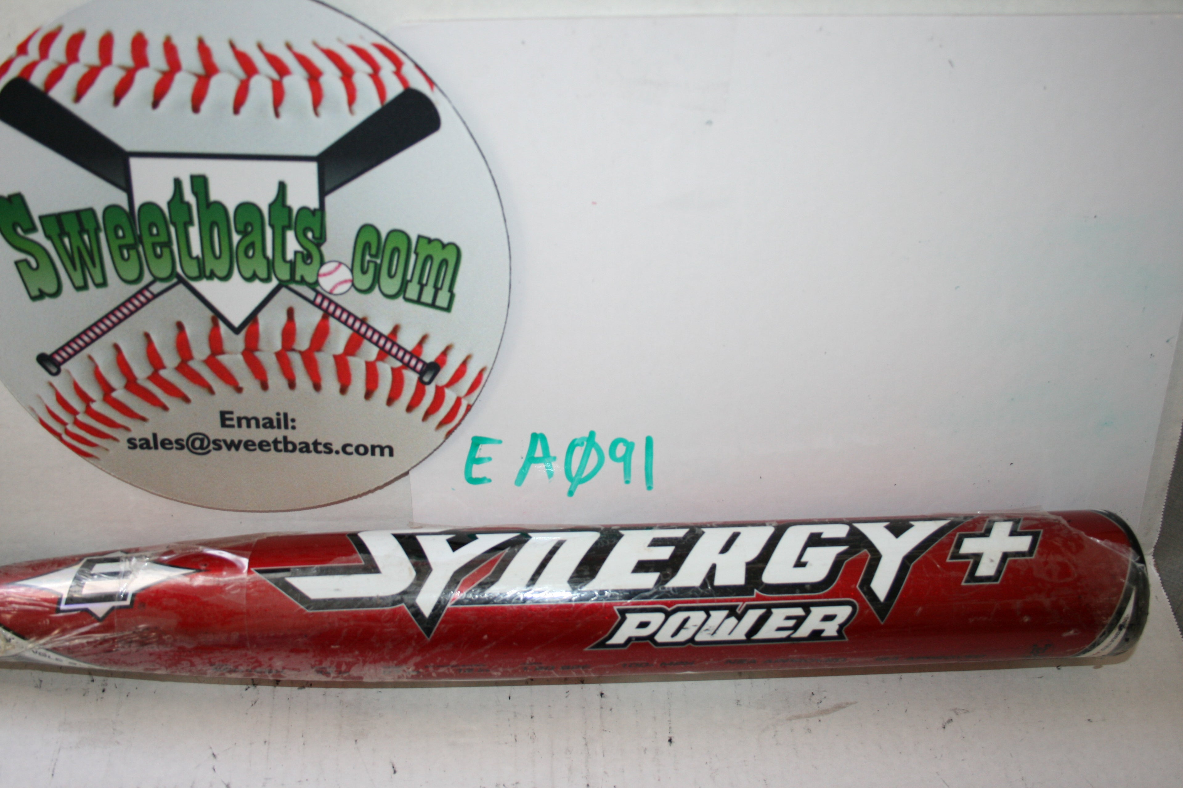 RARE 2009 NIW SCN12BH Easton Synergy Power Plus + Brett Helmer Softball Bat 27