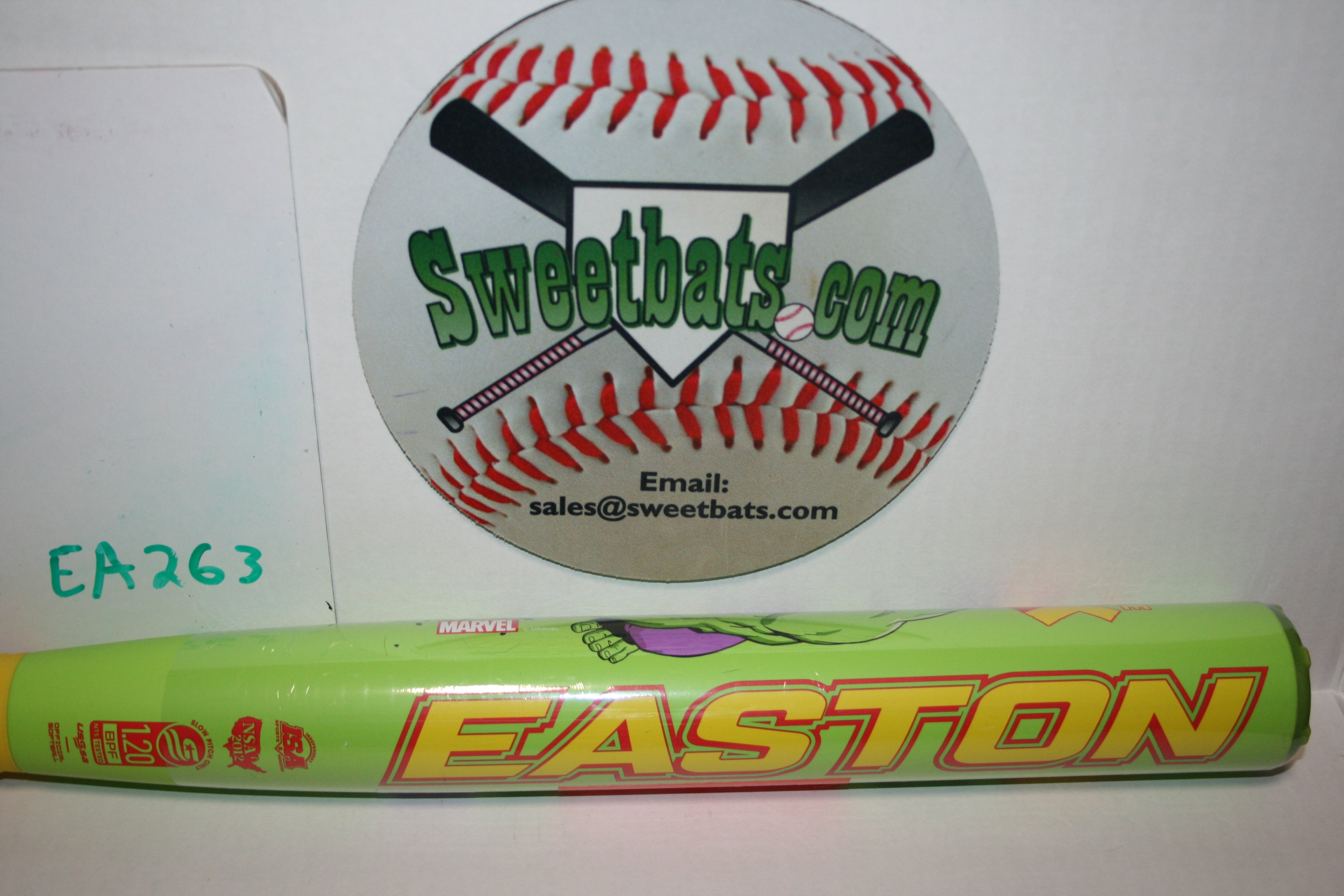Only 1,000 made! Easton Marvel Incredible HULK Mule Load Slow Softball Bat