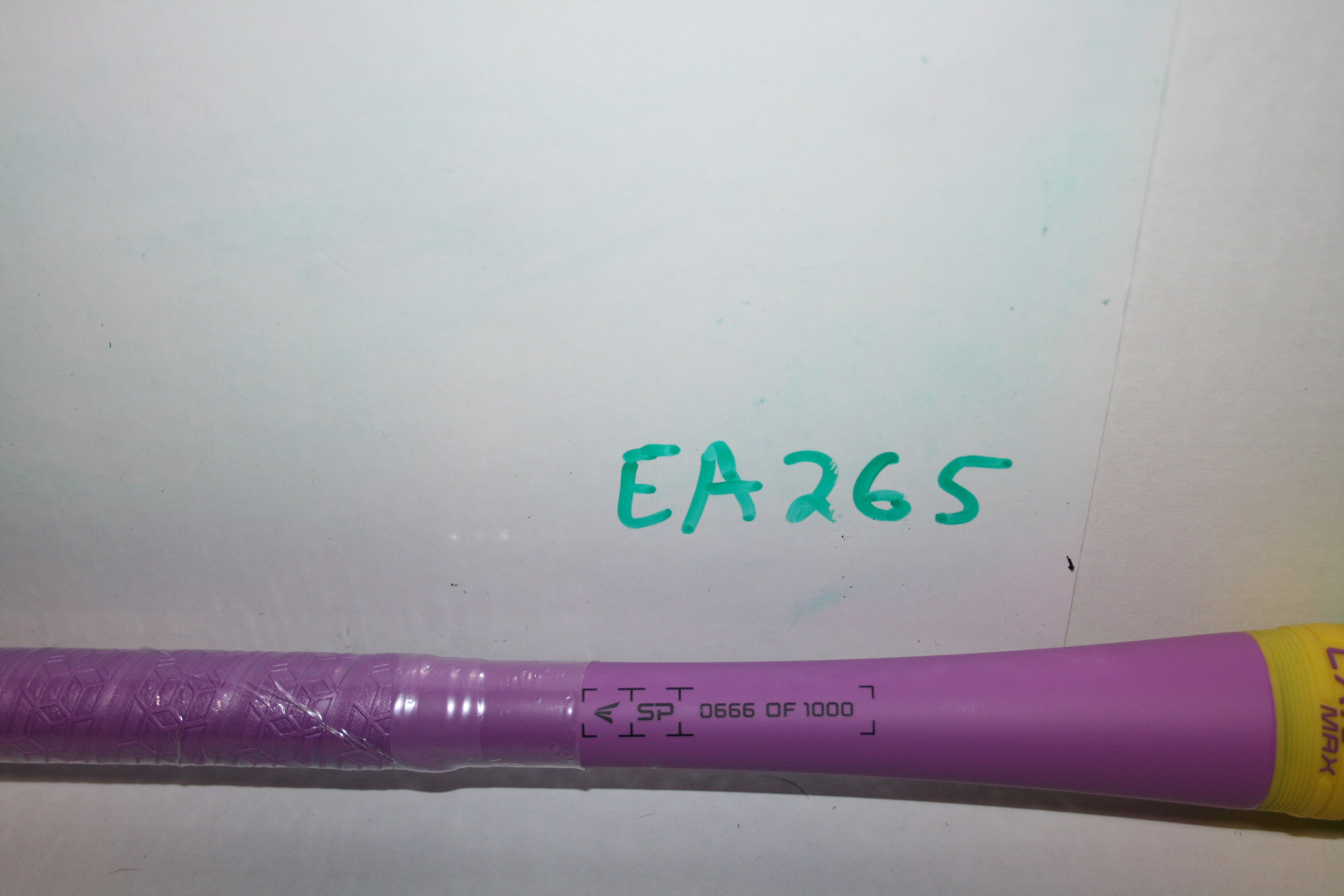 Only 1,000 made! Easton Marvel Incredible HULK Mule Load Slow Softball Bat