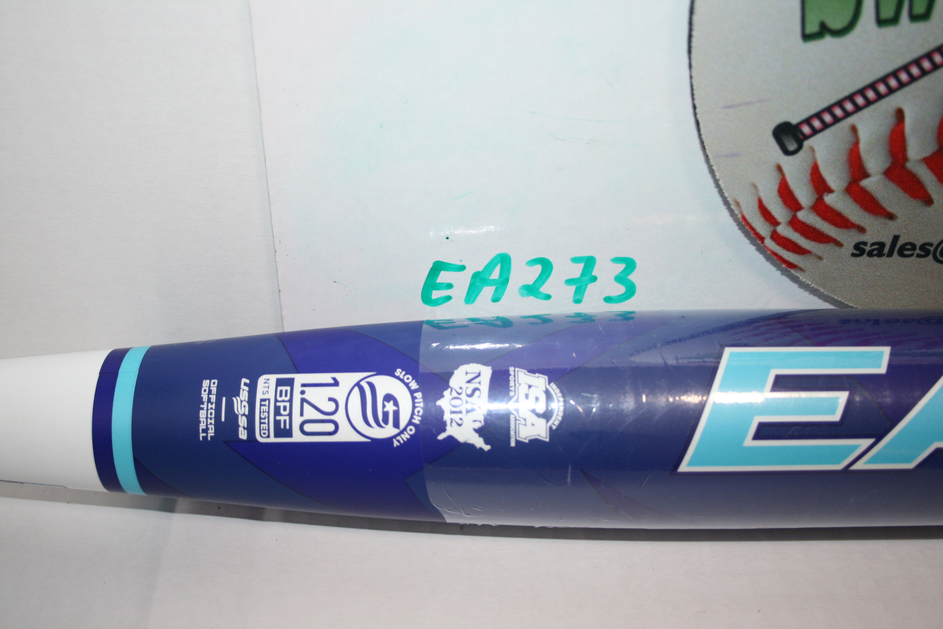 2024 NIW Easton Tantrum Loaded Softball Bat USSSA 240 NSA G4S ESU4HRT1L Slowpitch
