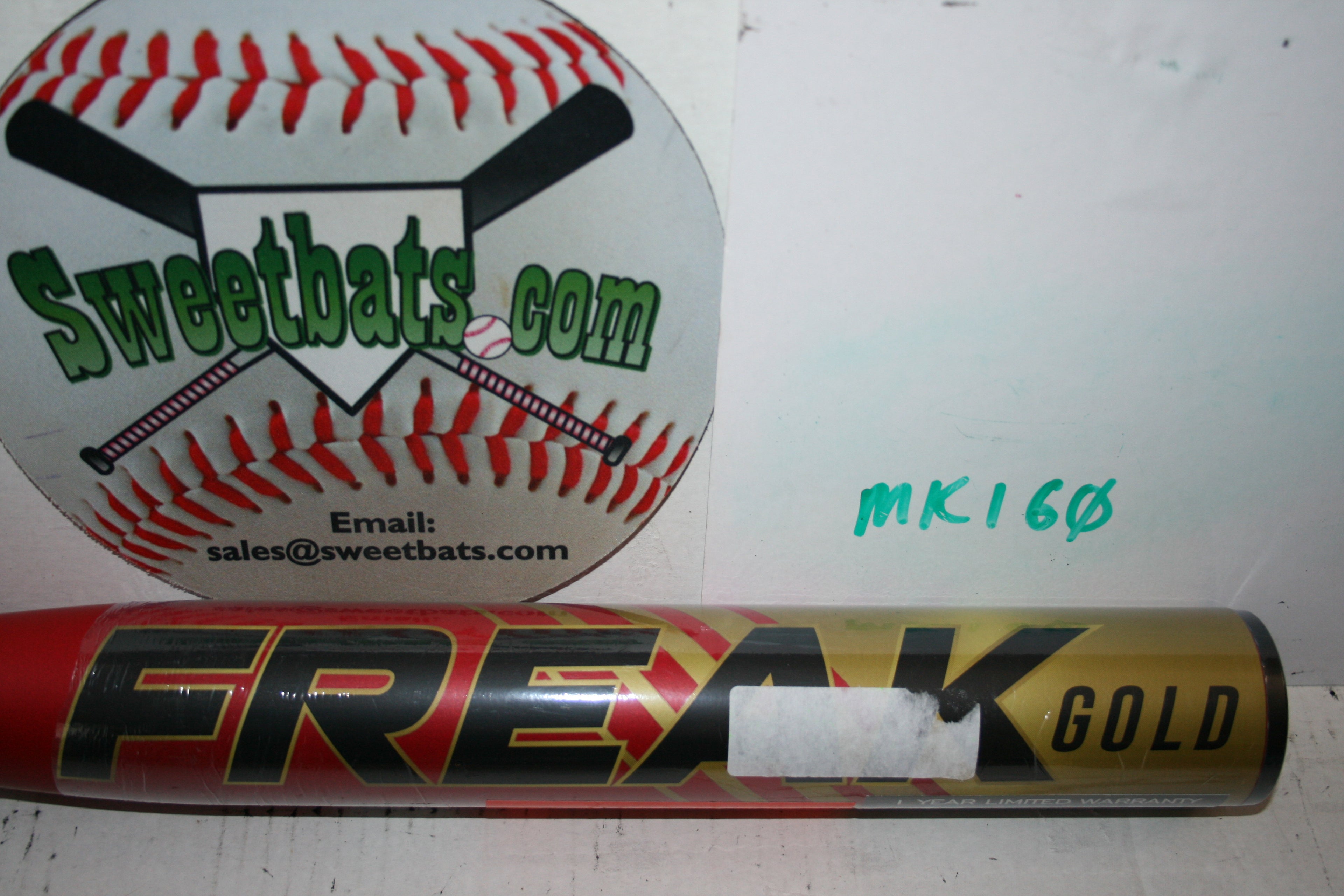 NIW Miken Freak GOLD Ultra Max Slowpitch Softball Bat USSSA 240 NSA MSU3FKGX NEW