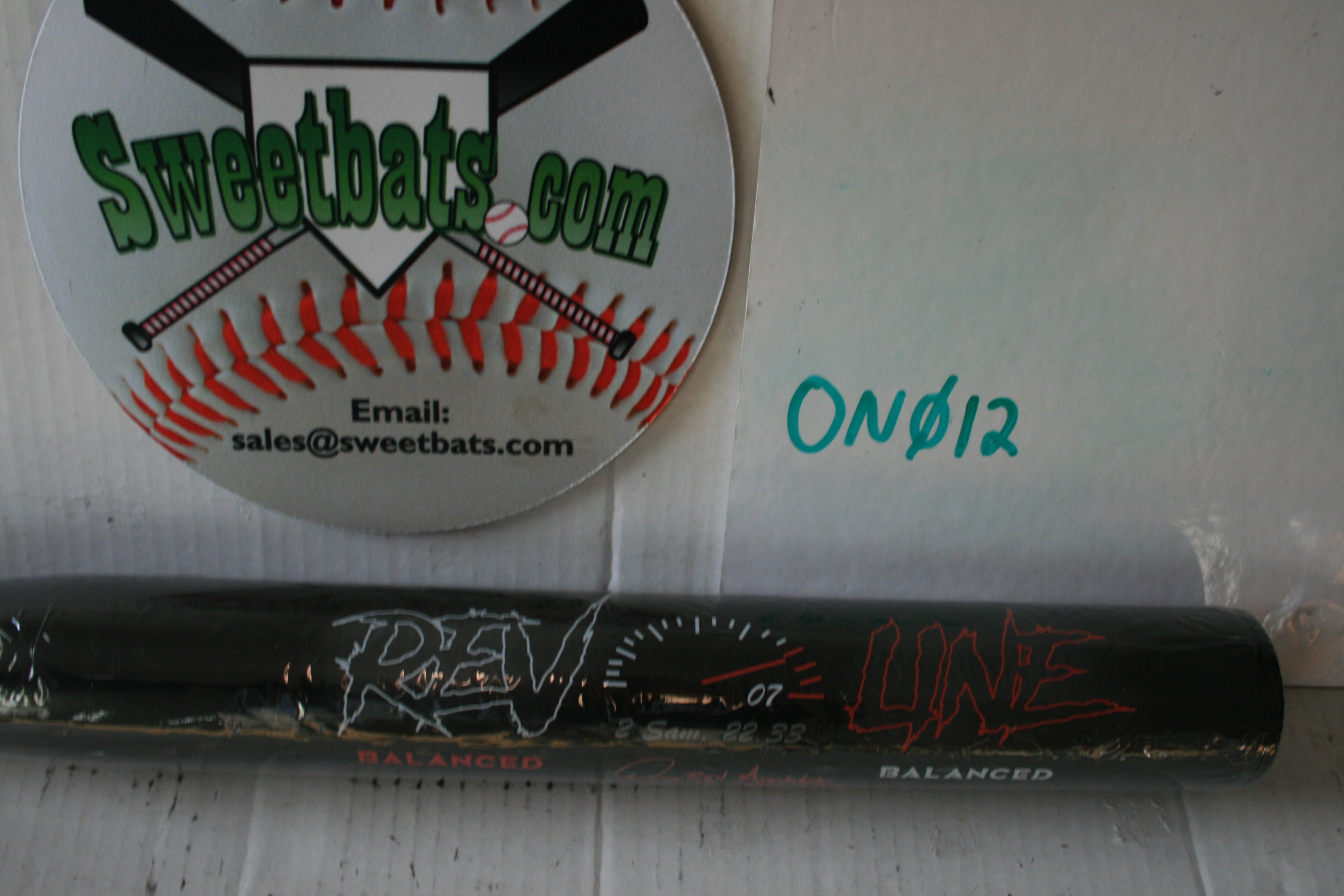 NIW Onyx REV LINE Senior Slowpitch Softball Bat SSUSA 2 piece or 2 piece BALANCED NEW 2020