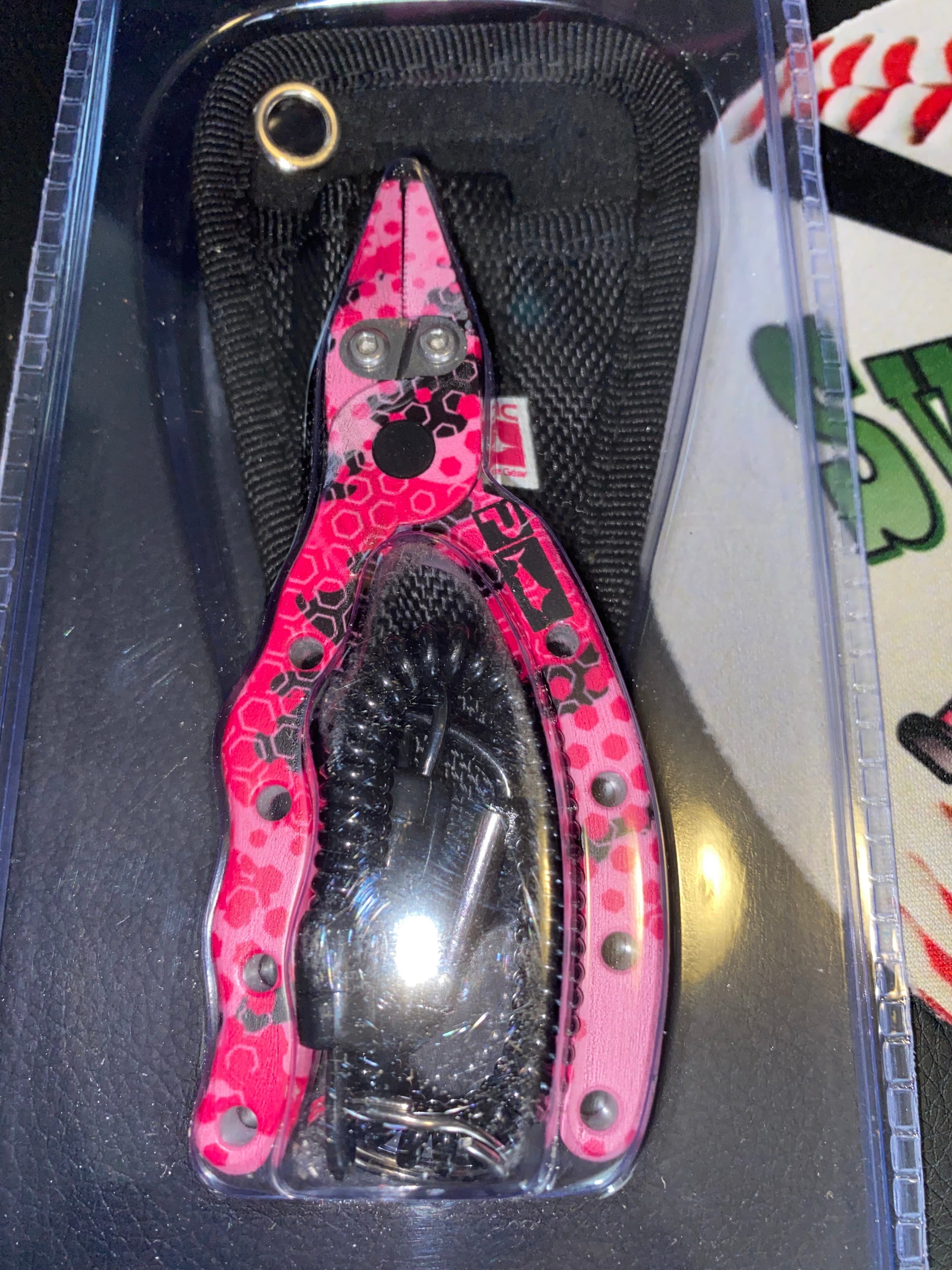 PELAGIC Needle Nose Fishing Plier Pliers Pink 4.5" Titanium Cutters Sheath $60