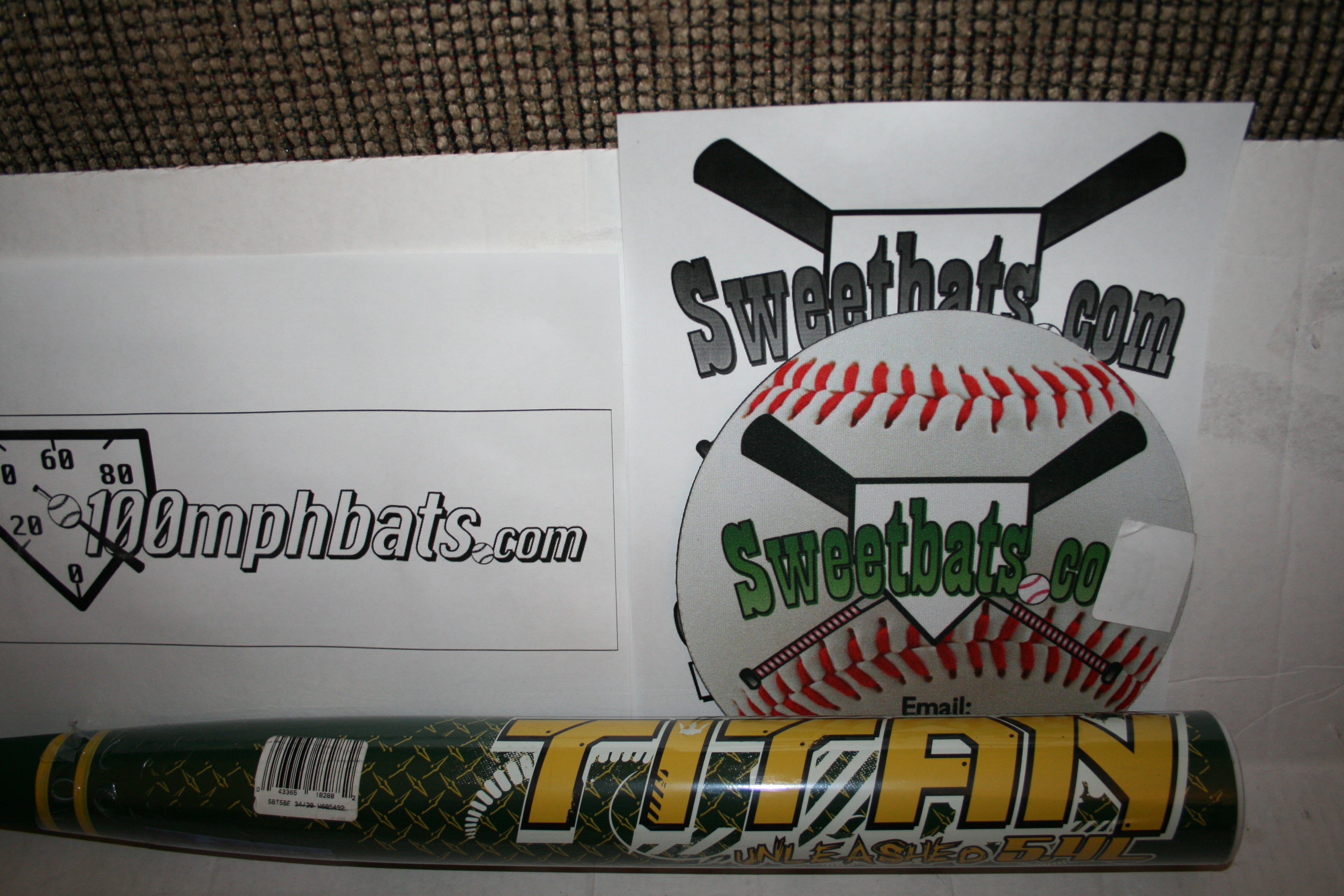 Worth Titan 5.4L Unleashed Softball Bat 34 NIW USSSA 220 Slowpitch SBTSBF Softball Fans