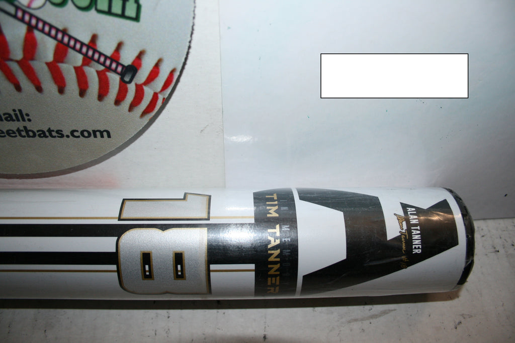 NIW Worth AT18 AT 18 Senior Slowpitch Softball Bat WAVTSS 28 SSUSA 13.5 TANNER