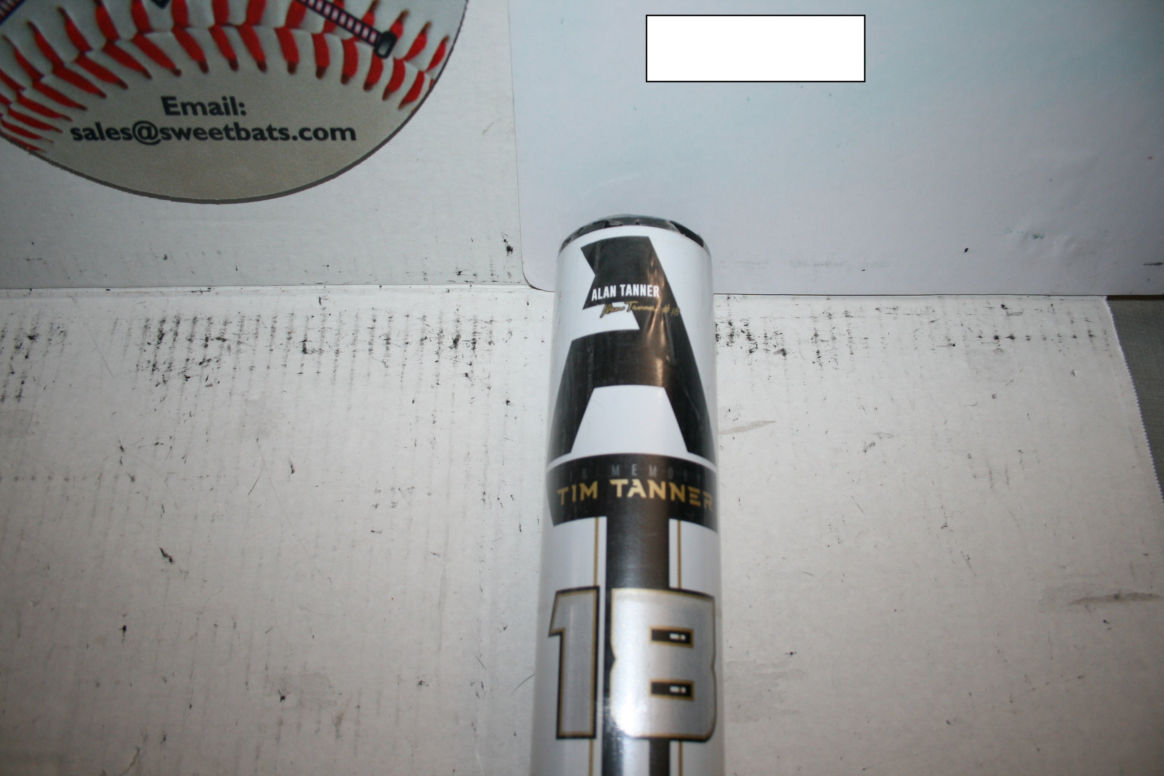 NIW Worth AT18 AT 18 Senior Slowpitch Softball Bat WAVTSS 28 SSUSA 13.5 TANNER