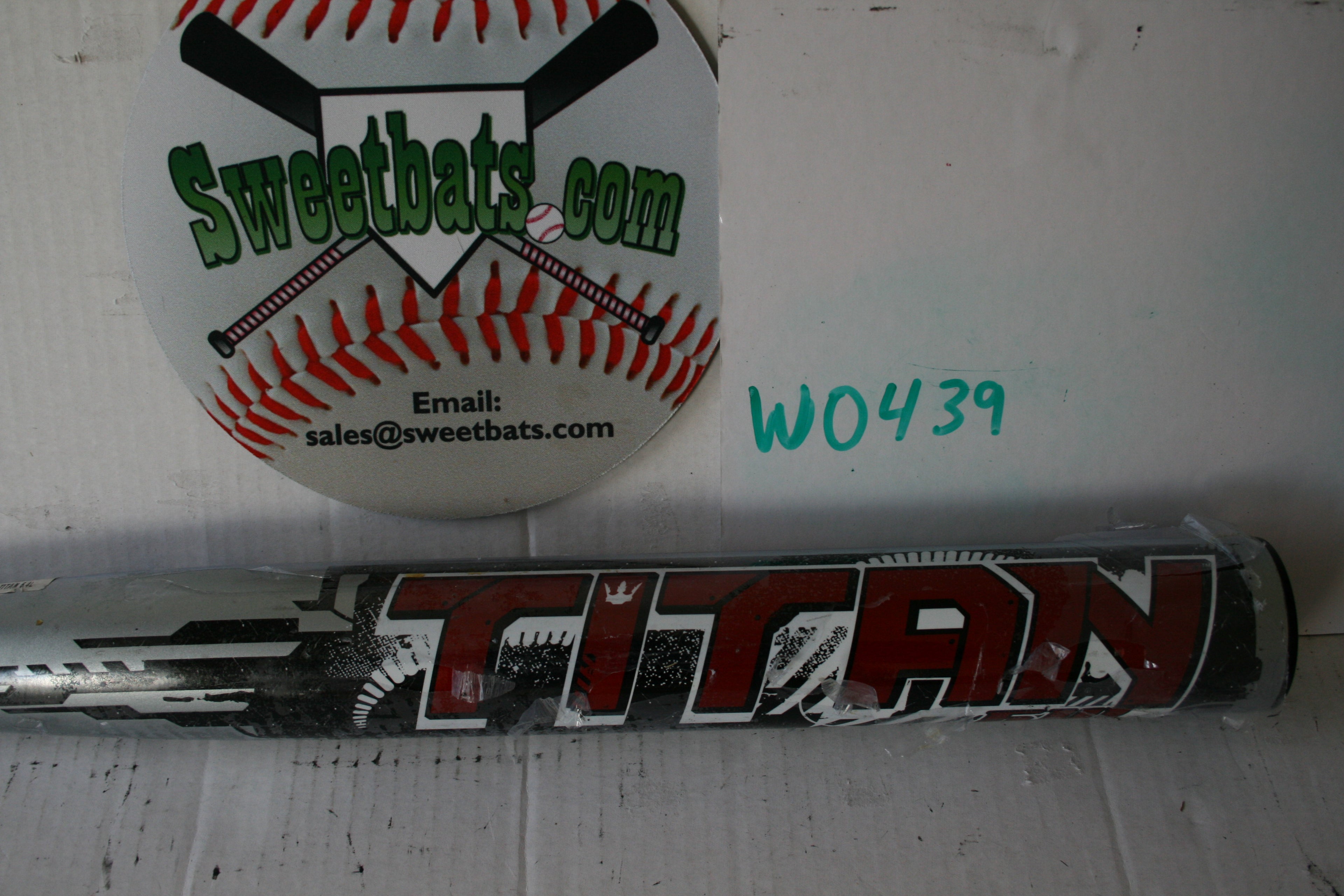 Worth Titan 5.4L Softball Bat 34 NIW USSSA 220 NSA Slowpitch NIW New SBT542 1 piece