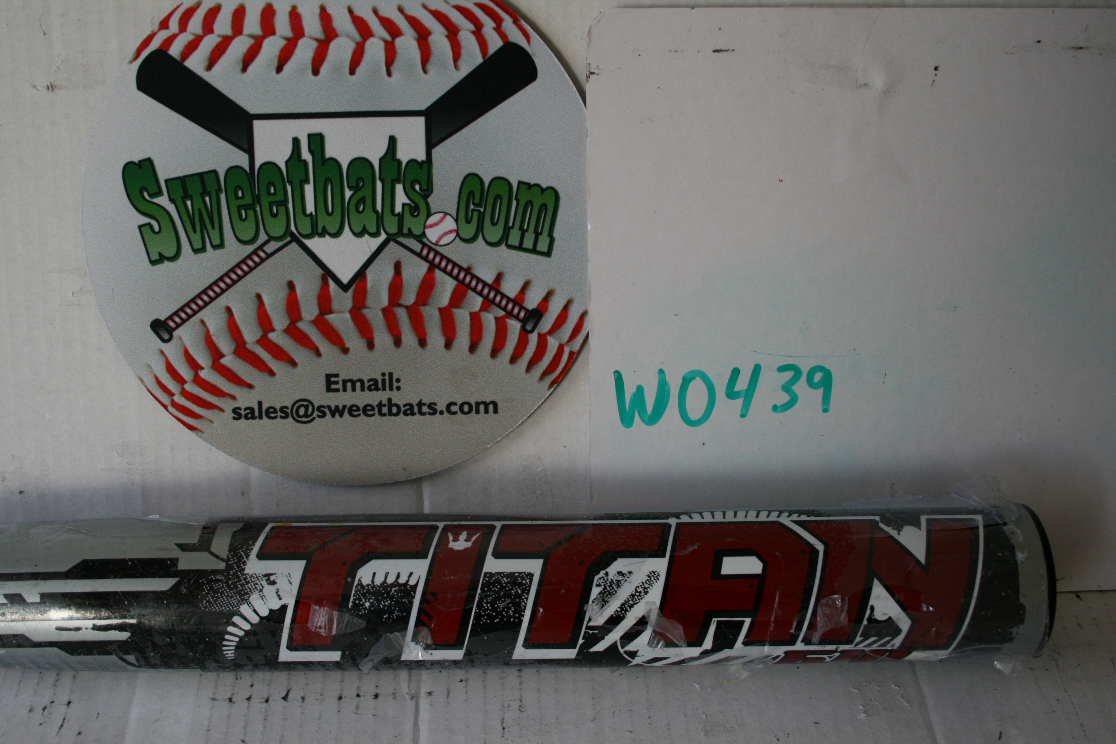 Worth Titan 5.4L Softball Bat 34 NIW USSSA 220 NSA Slowpitch NIW New SBT542 1 piece