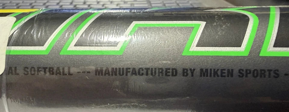 DC-41 2022 Miken DC41 Supermax Limited Edition 26 MDC22U USSSA 240 Softball Bat